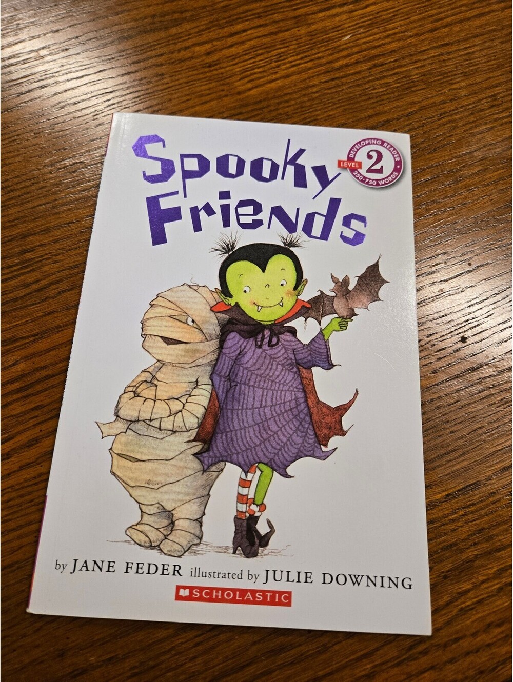 Spooky Friends by Jane Feder, Illustrated by Julie Downing - Level 2 Reading